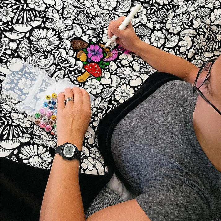 Fun Coloring Blanket - Free Markers